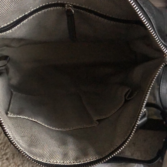 Vince Camino Handbag - Picture 9 of 13